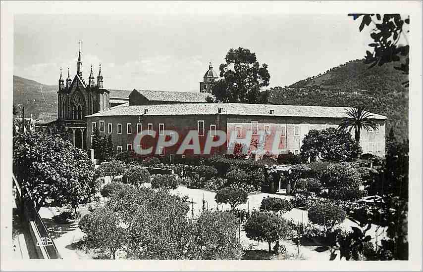 CPA Nice Cimiez L'Eglise et le Jardin du Monastere 