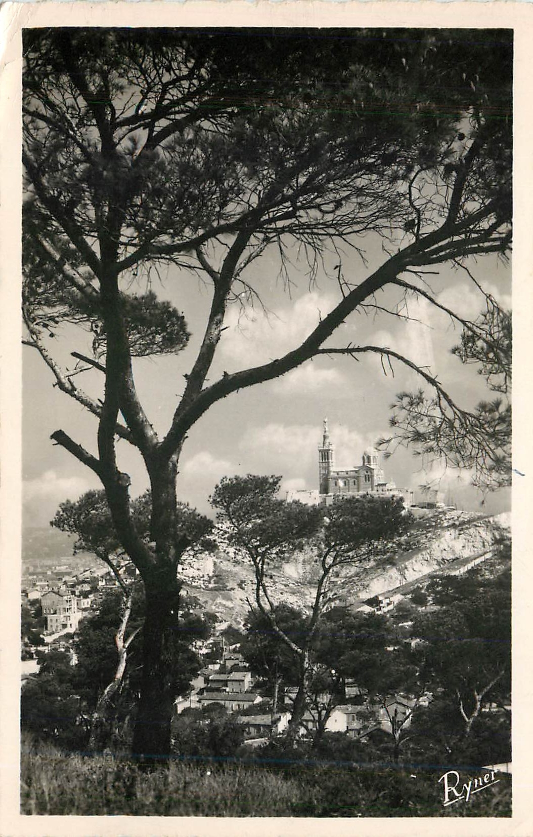 CPM Marseille Basilique Notre Dame de la Garde 
