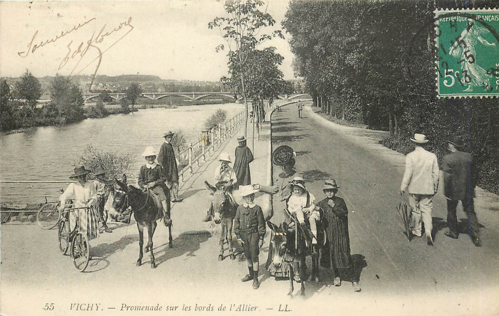 Vichy — Promenade sur les bords de l'Allier — LL