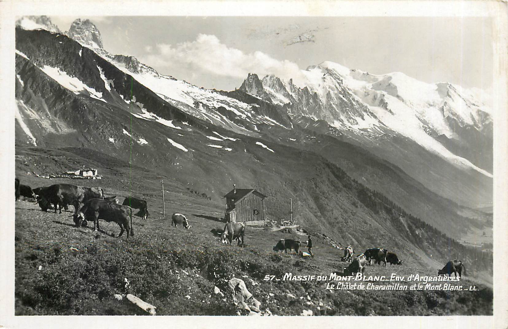 CPA Massif du Mont Blanc Env d'Argentieres Le Chalet de Charamillon et le Mont Blanc 
