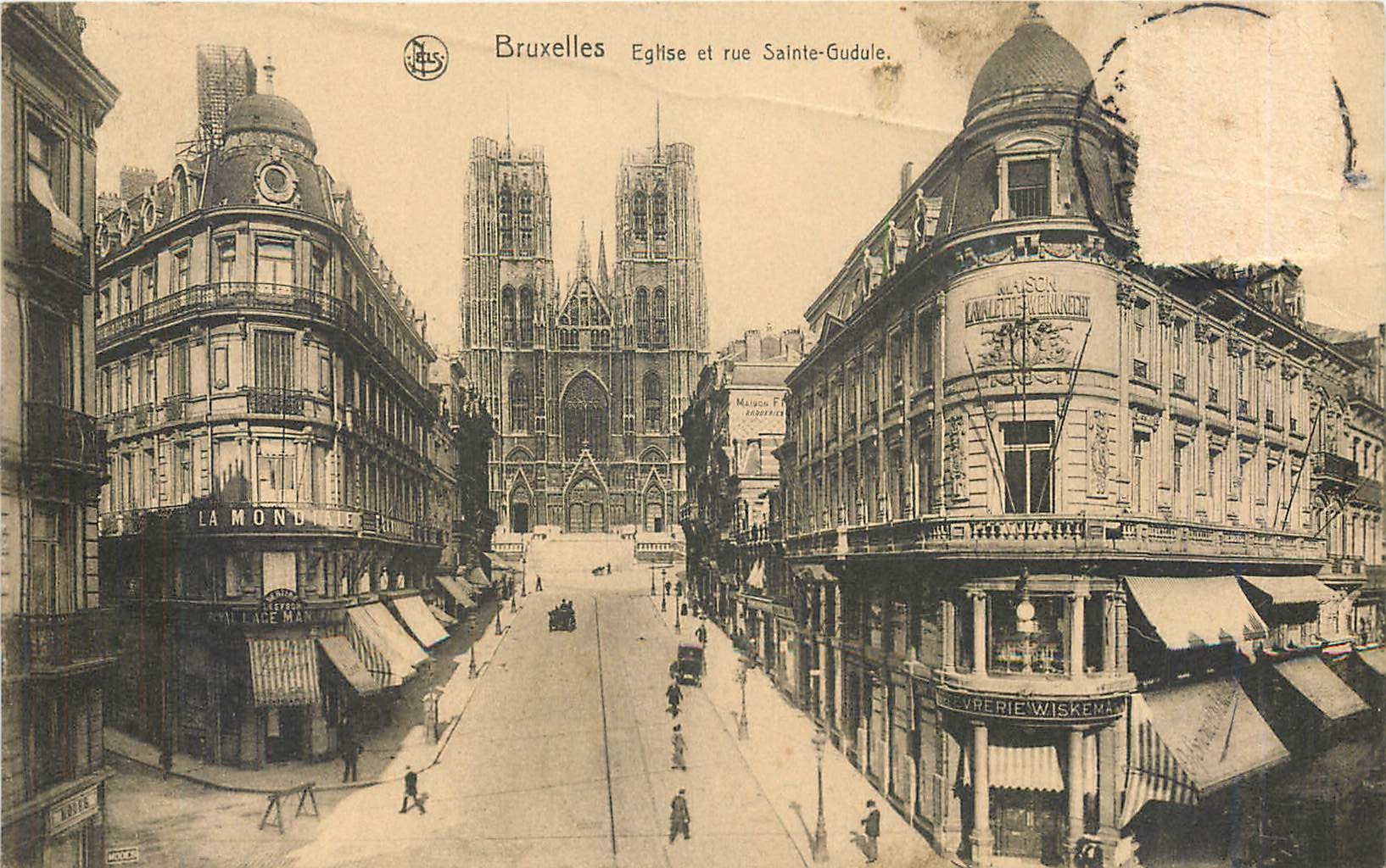 CPA Bruxelles Eglise et rue Sainte Gudule 