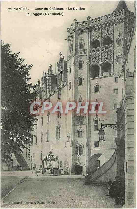 CPA Nantes Cour du Chateau Le Donjon 