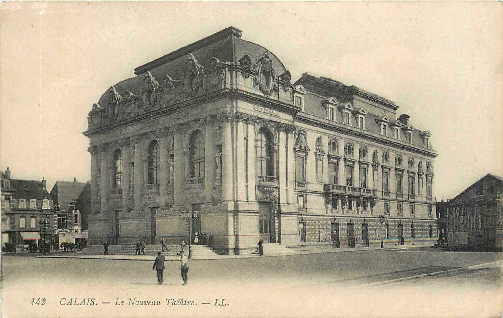 CPA Calais Le Nouveau Theatre 