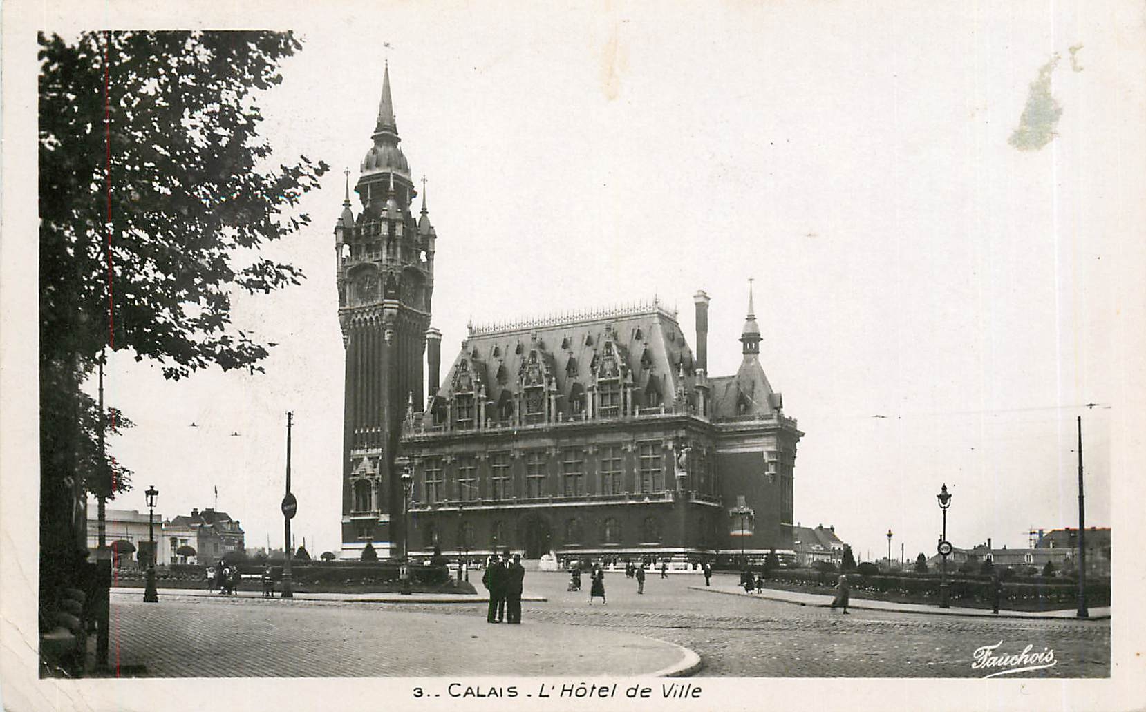 CPA Calais L'Hotel de Ville 