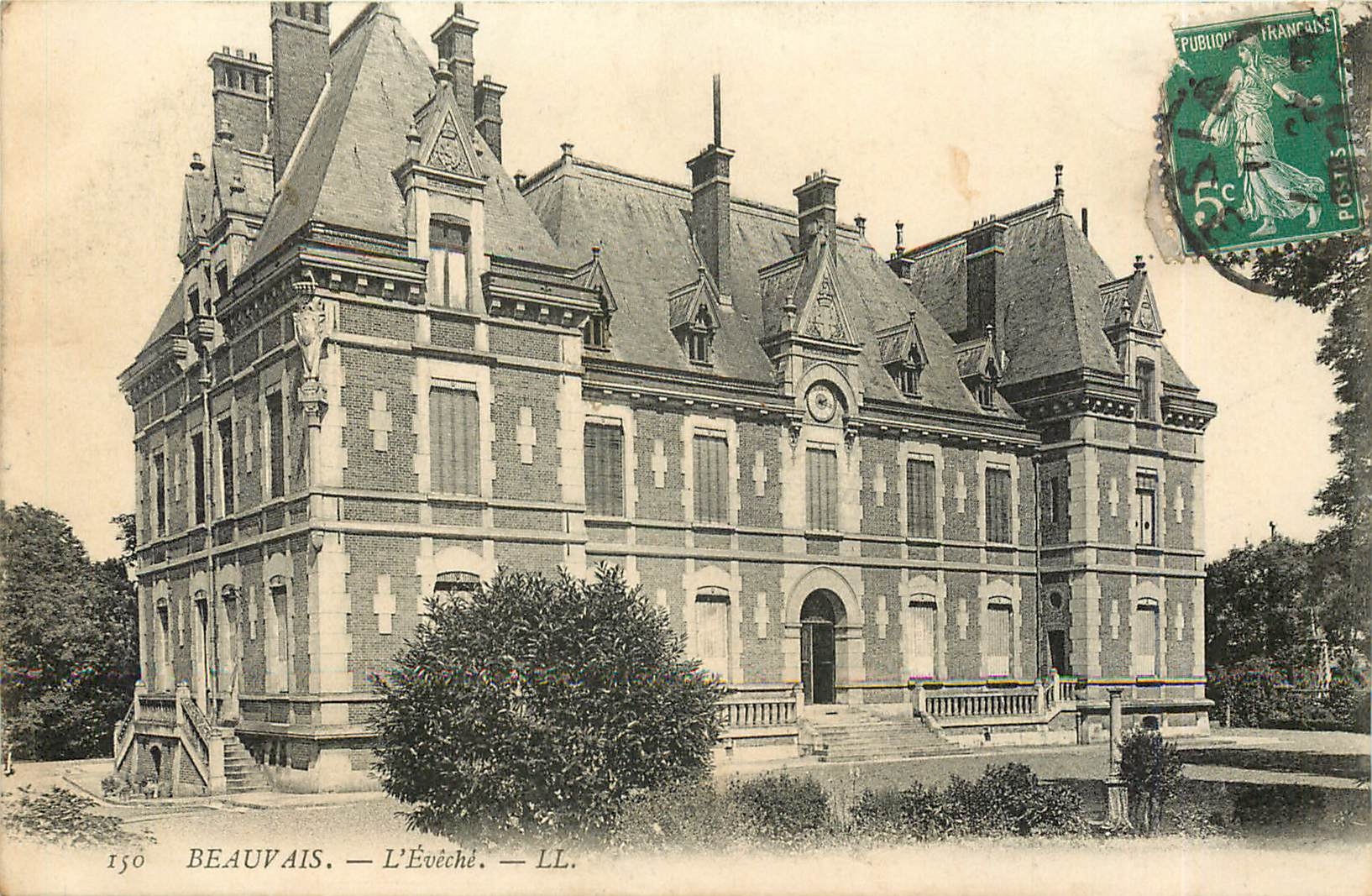 CPA BEAUVAIS-L'Eveche