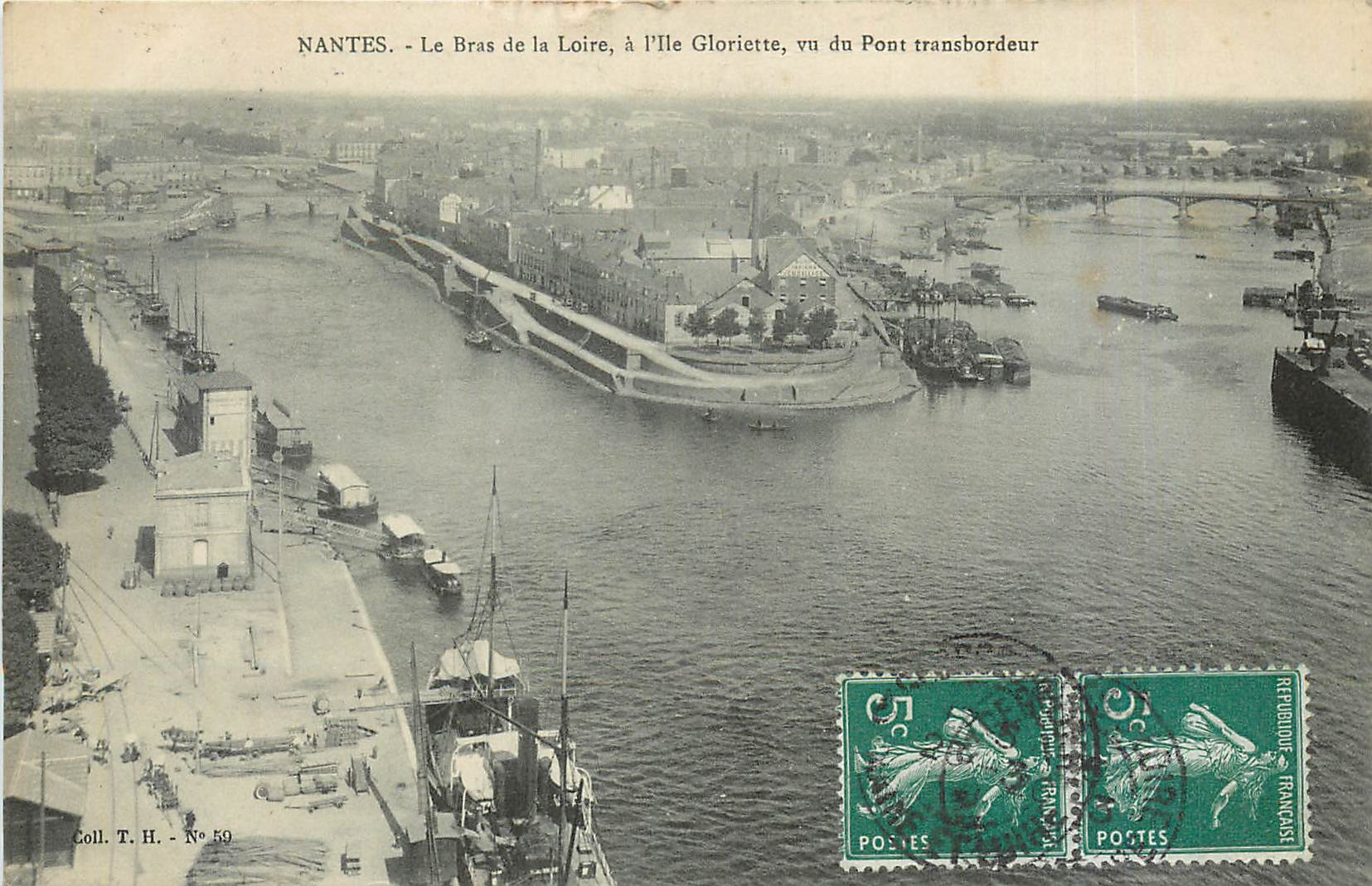 CPA NANTES-L e Brs de la loire  a l'ile Gloriette vu du ponte transbordeur Bateau