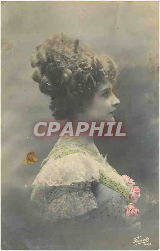 Jeune femme en buste — portrait — Fauvrelle 1023