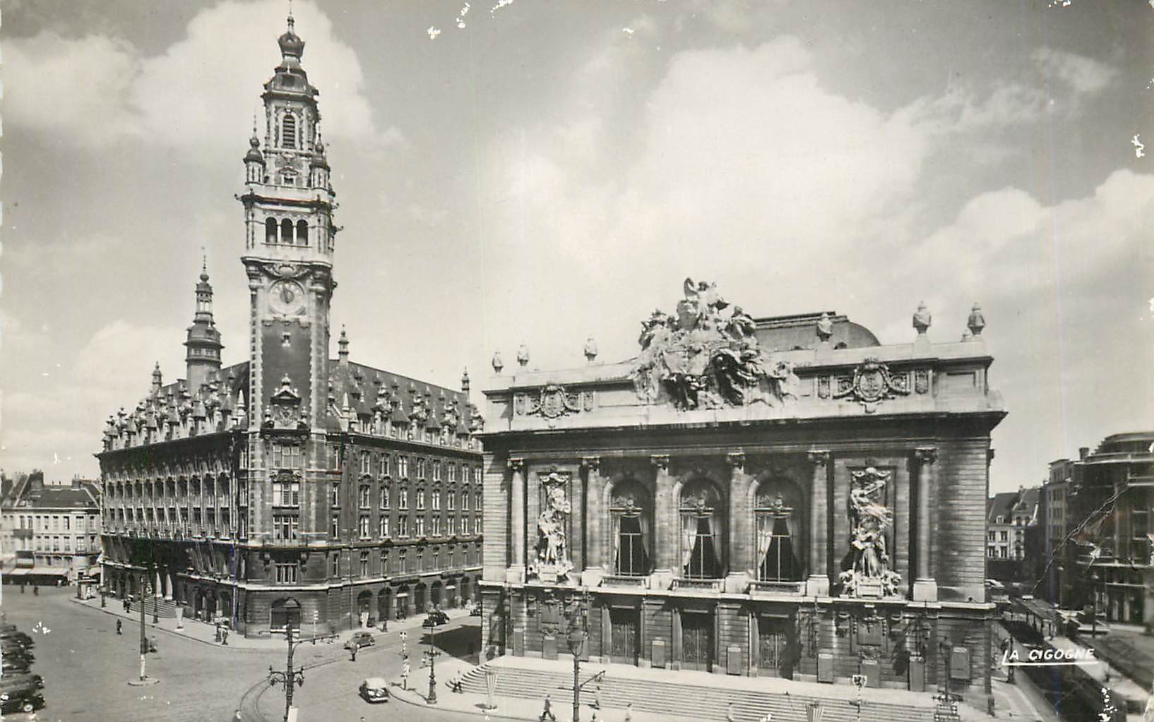 CPM LILLE(Nord)-Place du theatre-L'Opera et la Bourse