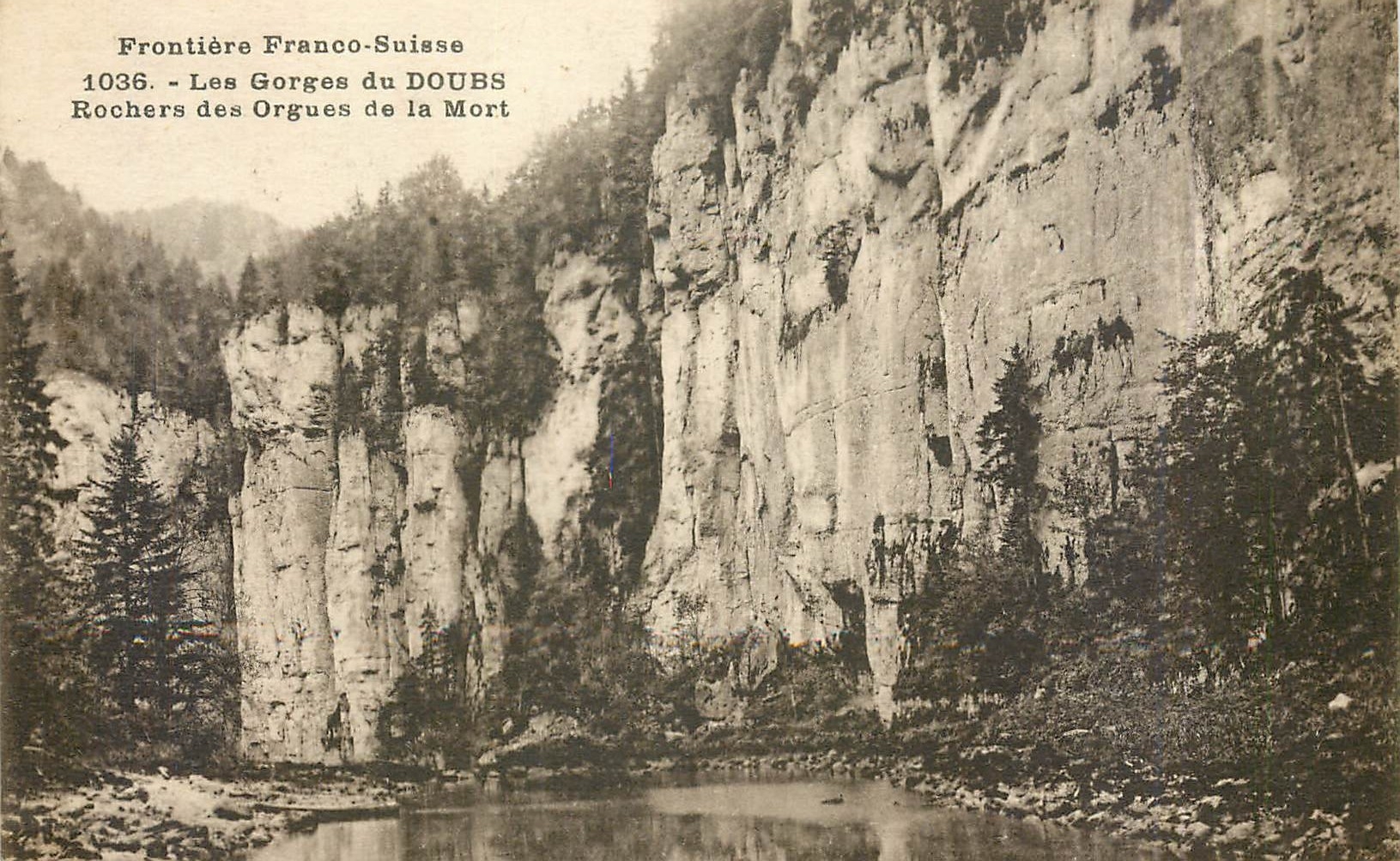 CPA FRONTIERE Franco-Suisse-1036-Les gorges du DOUBS-Rochers des orgues de la Mort