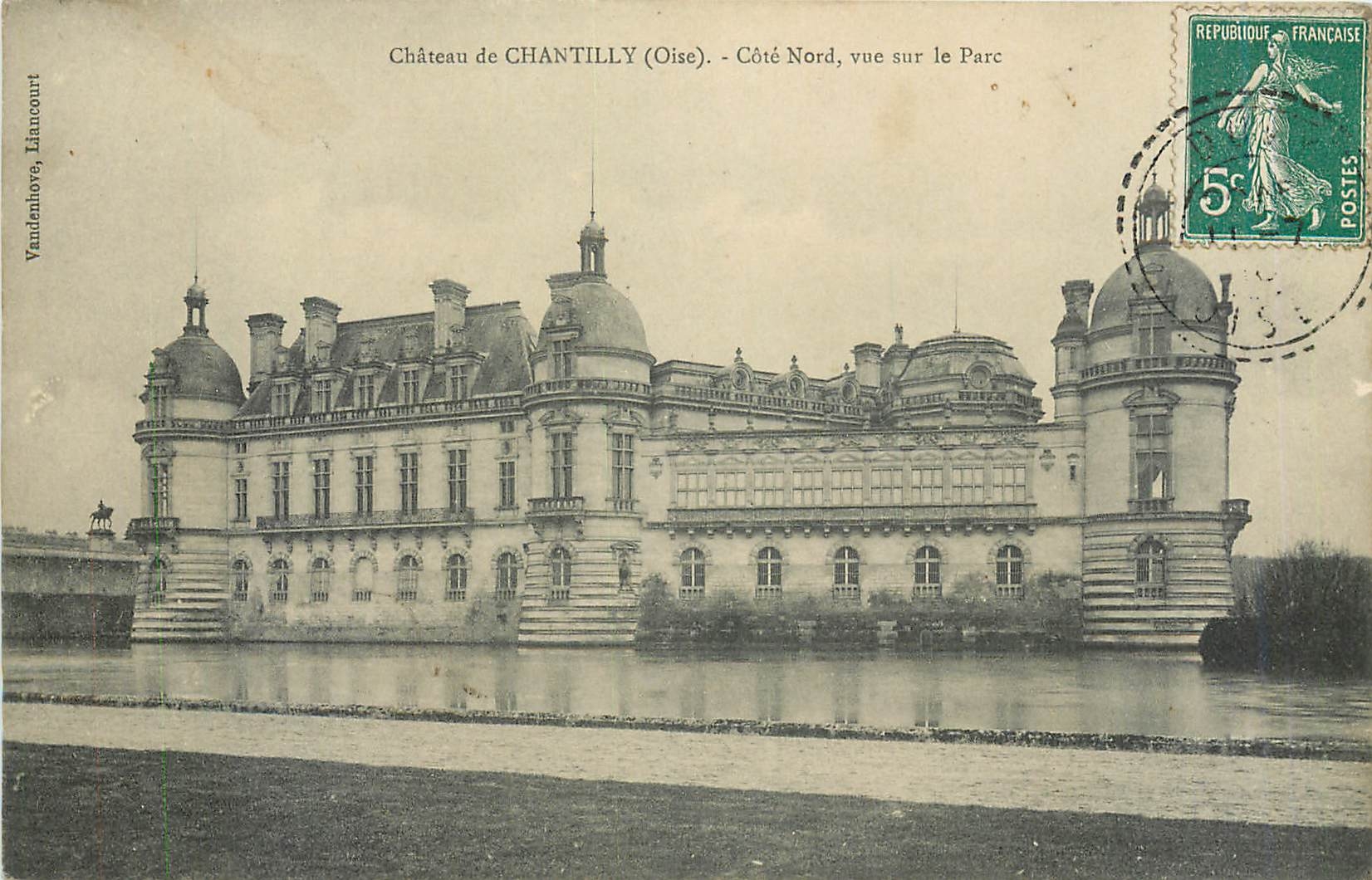 CPA Chateau de CHANTILLY-(Oise) -Cote Nord  vue sur le Parc