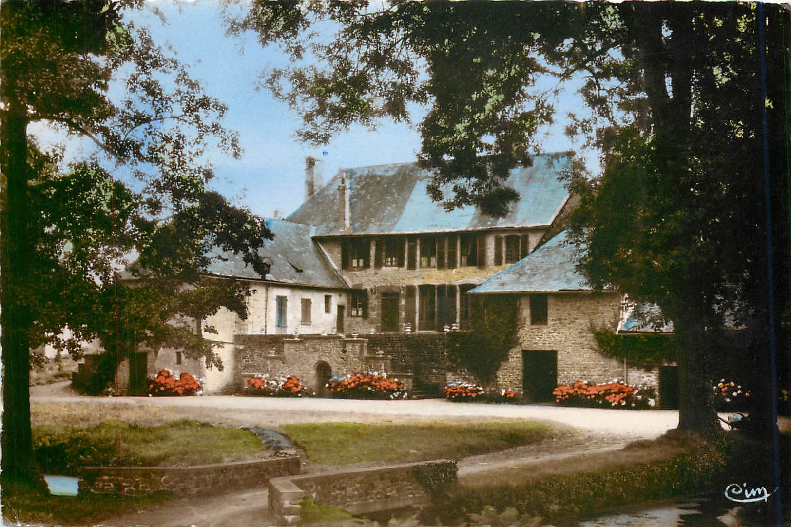 CPM ST PIERRE DES NIDS(Mayenne)-le Vieux Logis
