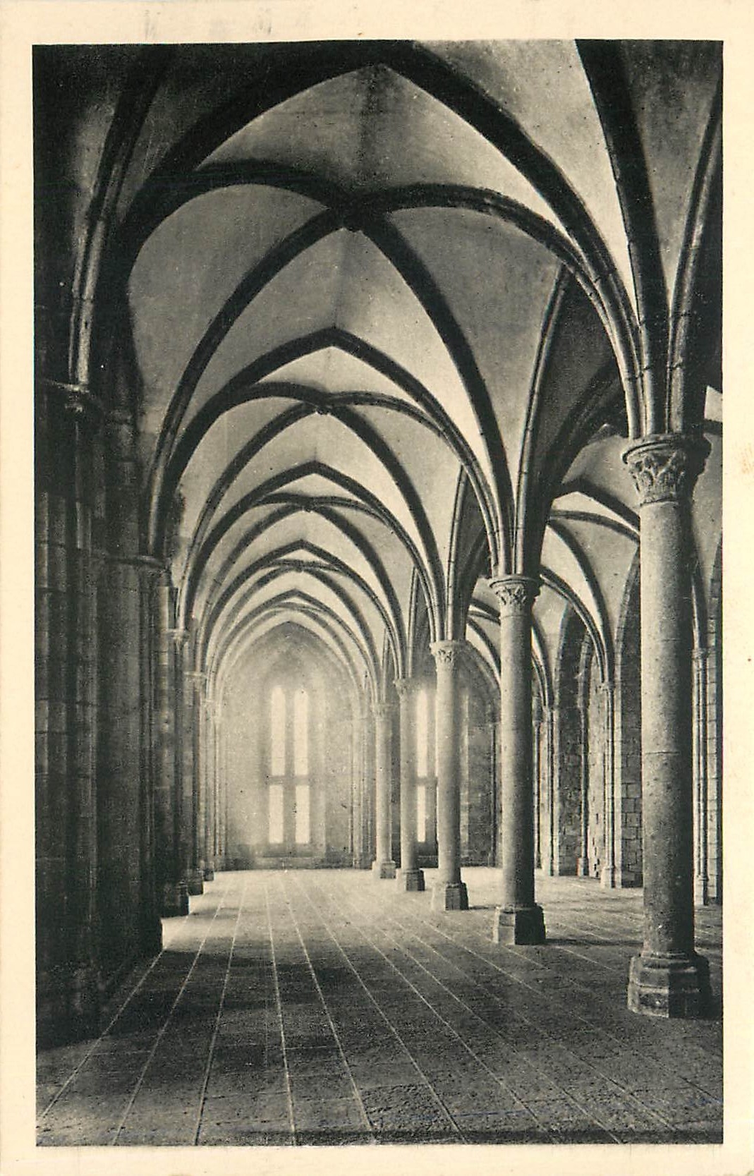 CPA ABBAYE DU MONT ST MICHELSalle des Hotes