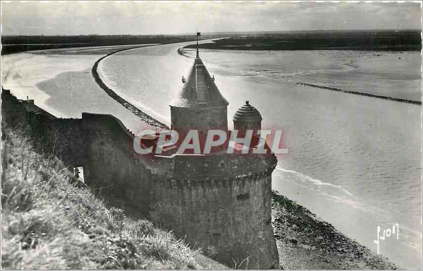 CPM MONT ST MICHEL-La Tour gabriel et le Couesnon
