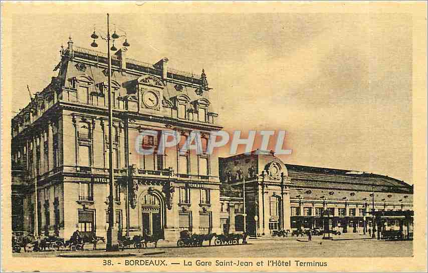 CPA Bordeaux la gare Saint Jean et l'hotel terminus