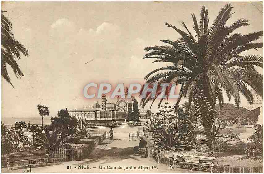 CPA Nice un coin du jardin Albert 1er