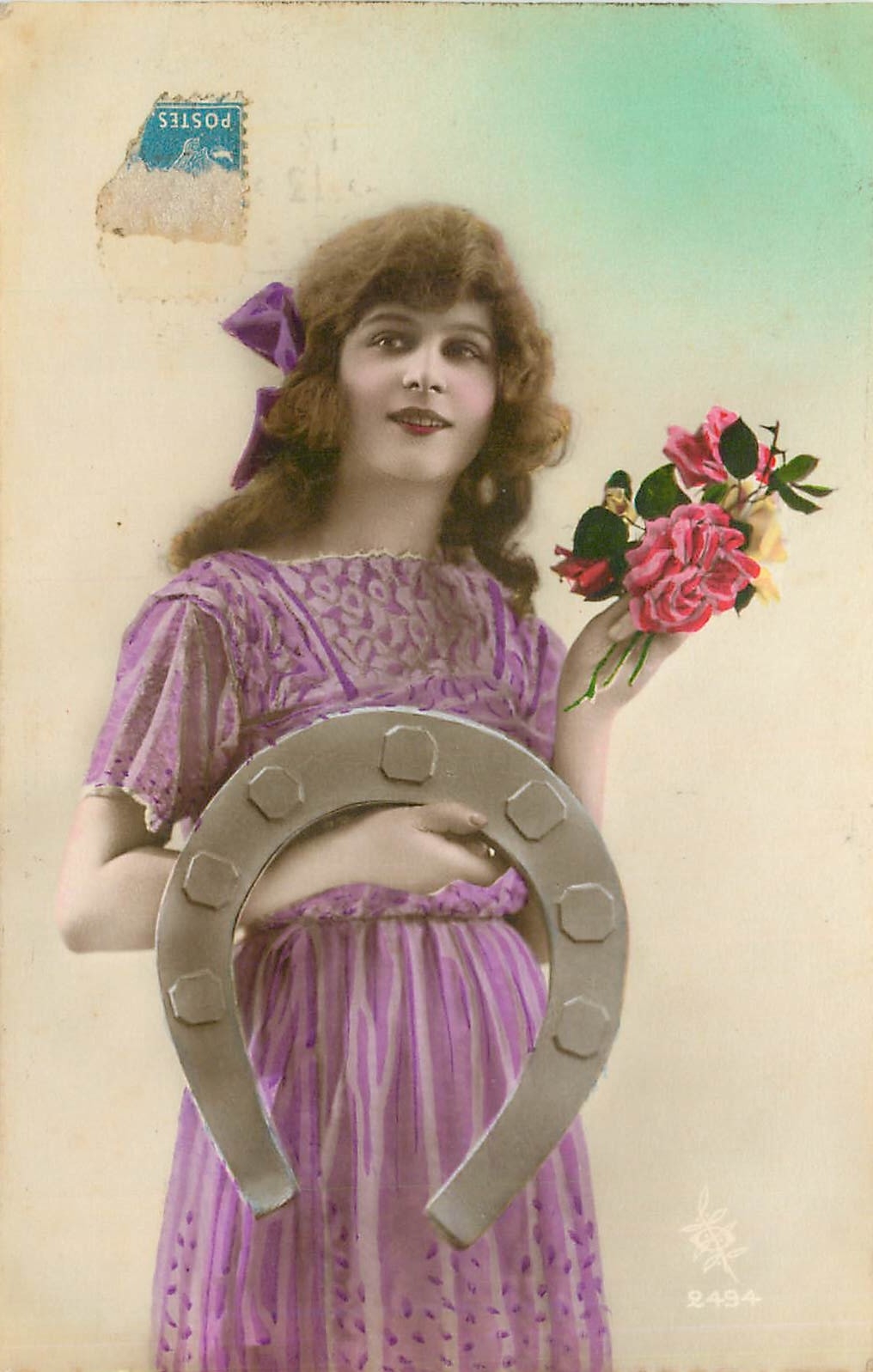 CPA Femme Fer a cheval
