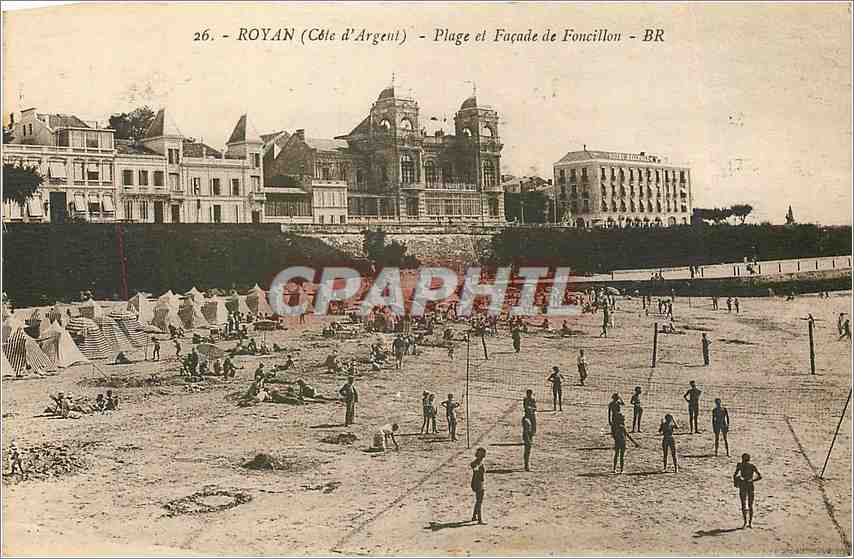 CPA Royan cote d' Argent Plage et façade de foncillon BR