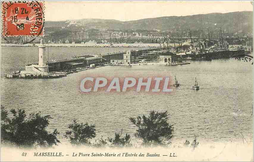 CPA Marseille Le phare Sainte marie et l 'Entrée des Bassins LL