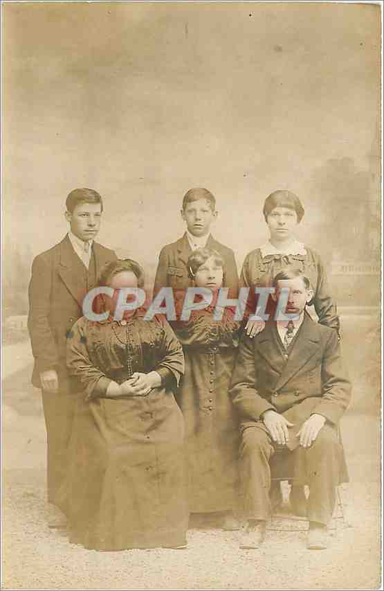 CARTE PHOTO Famille