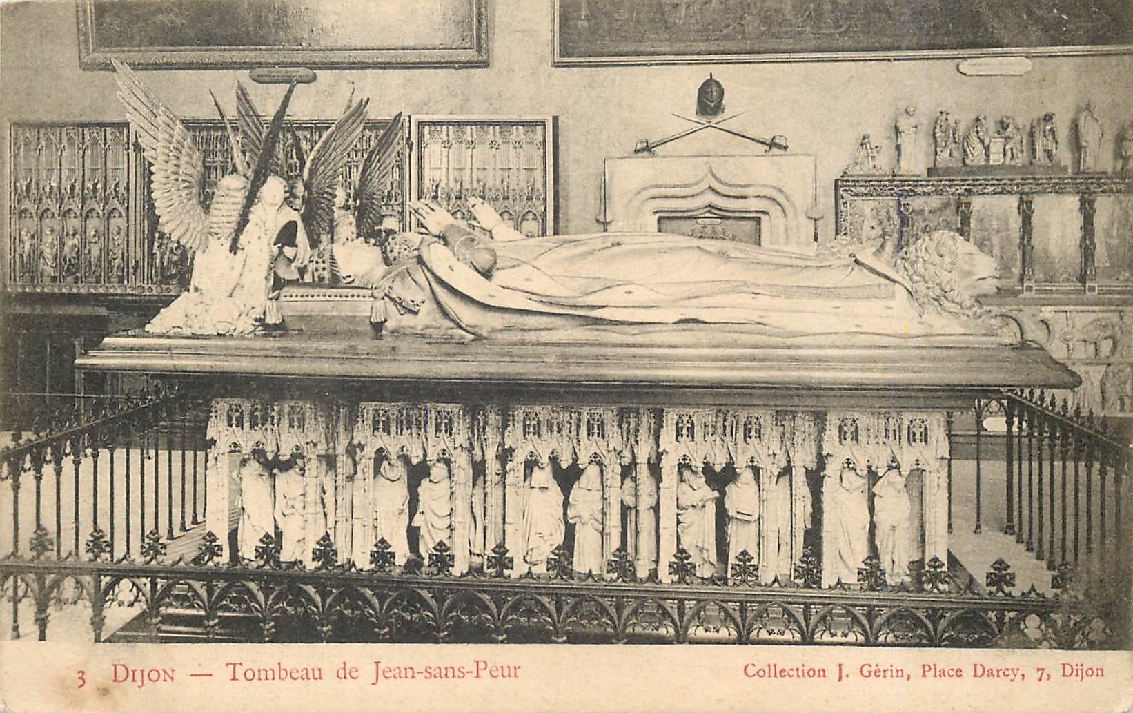 CPA Dijon le tombeau de jean sans peur