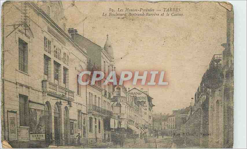 Les Hautes-Pyrénées — TARBES — Le Boulevard Bertrand-Barrère et le Casino