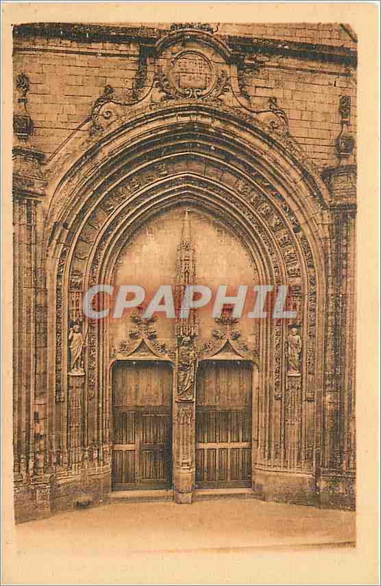 CPA Dives sur mer l'Eglise Le portail