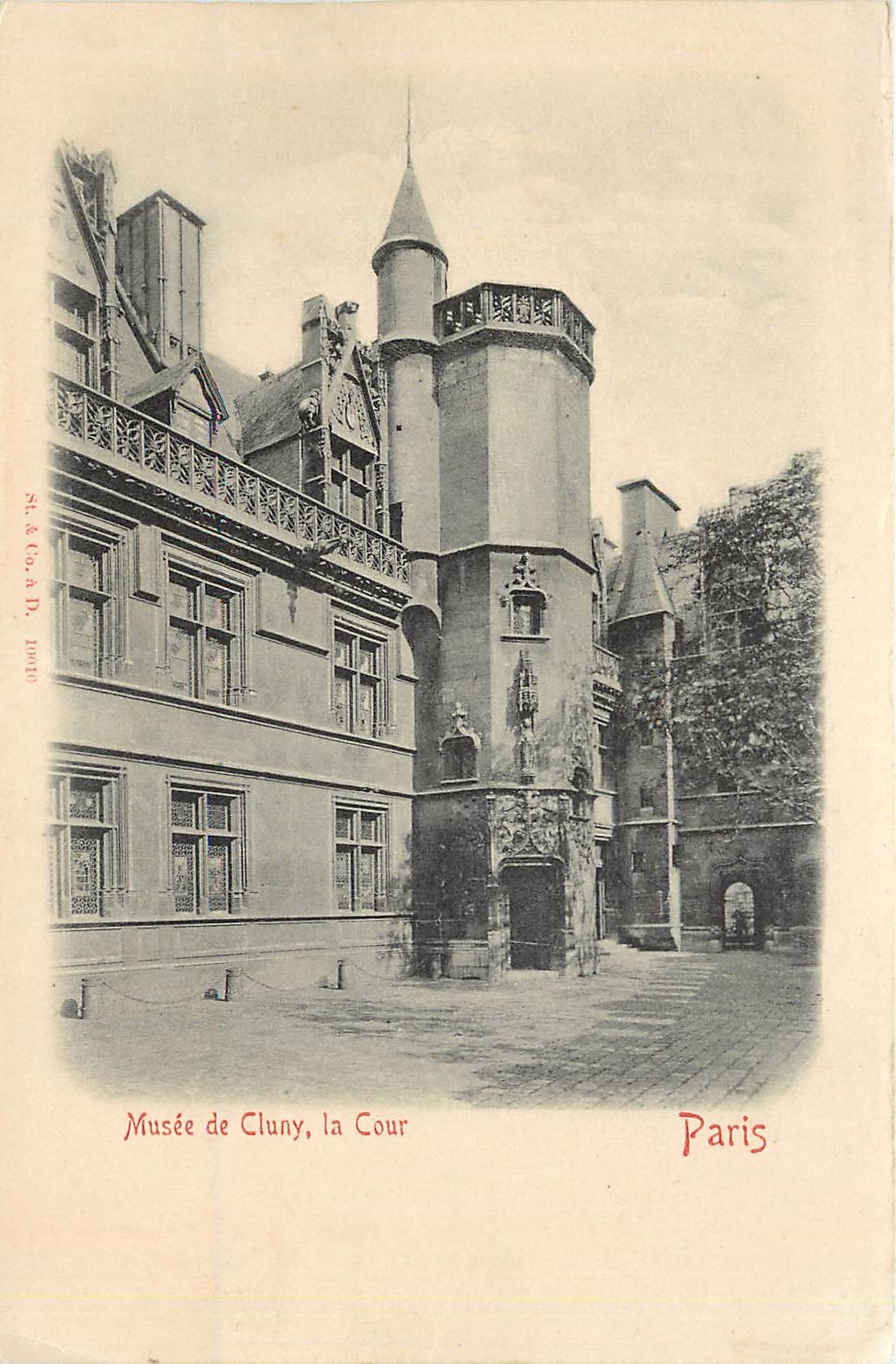 CPA Paris Musee de Cluny la cour