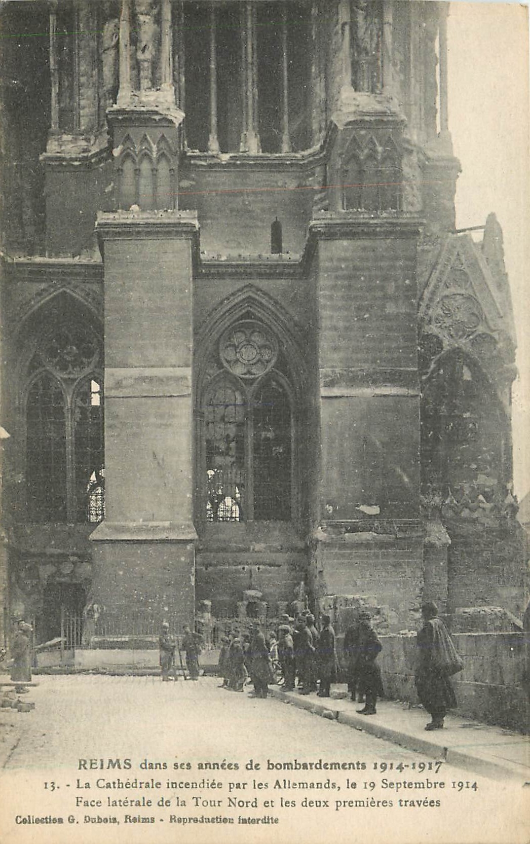 Reims — Kathedrale in Brand durch die Deutschen, 19. September 1914 — Sammlung G. Dubois, Reims