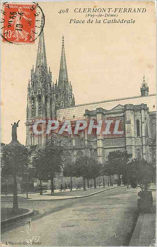 CPA Clermont Ferrand Puy de Dome Place de la Cathedrale 