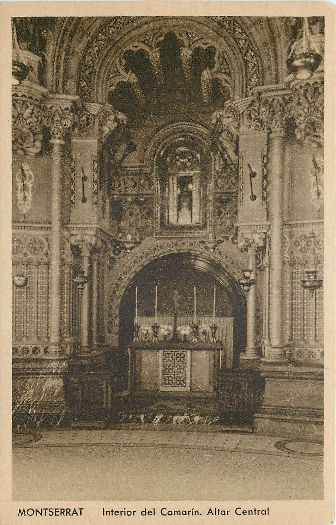 CPA Montserrat Interior del Camarin Altar Central 