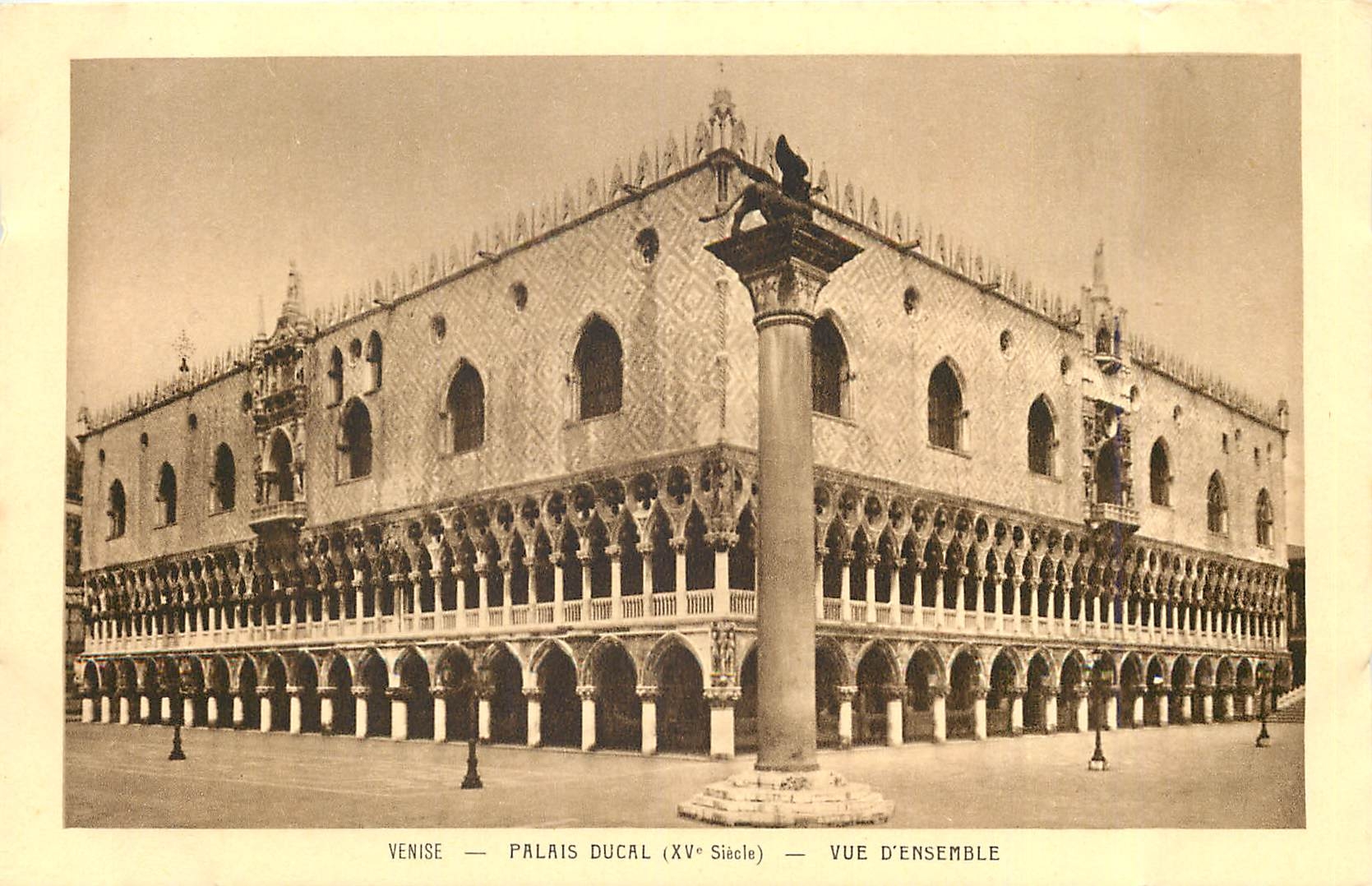 CPA Venise Palais Ducal Vue d'Ensemble 
