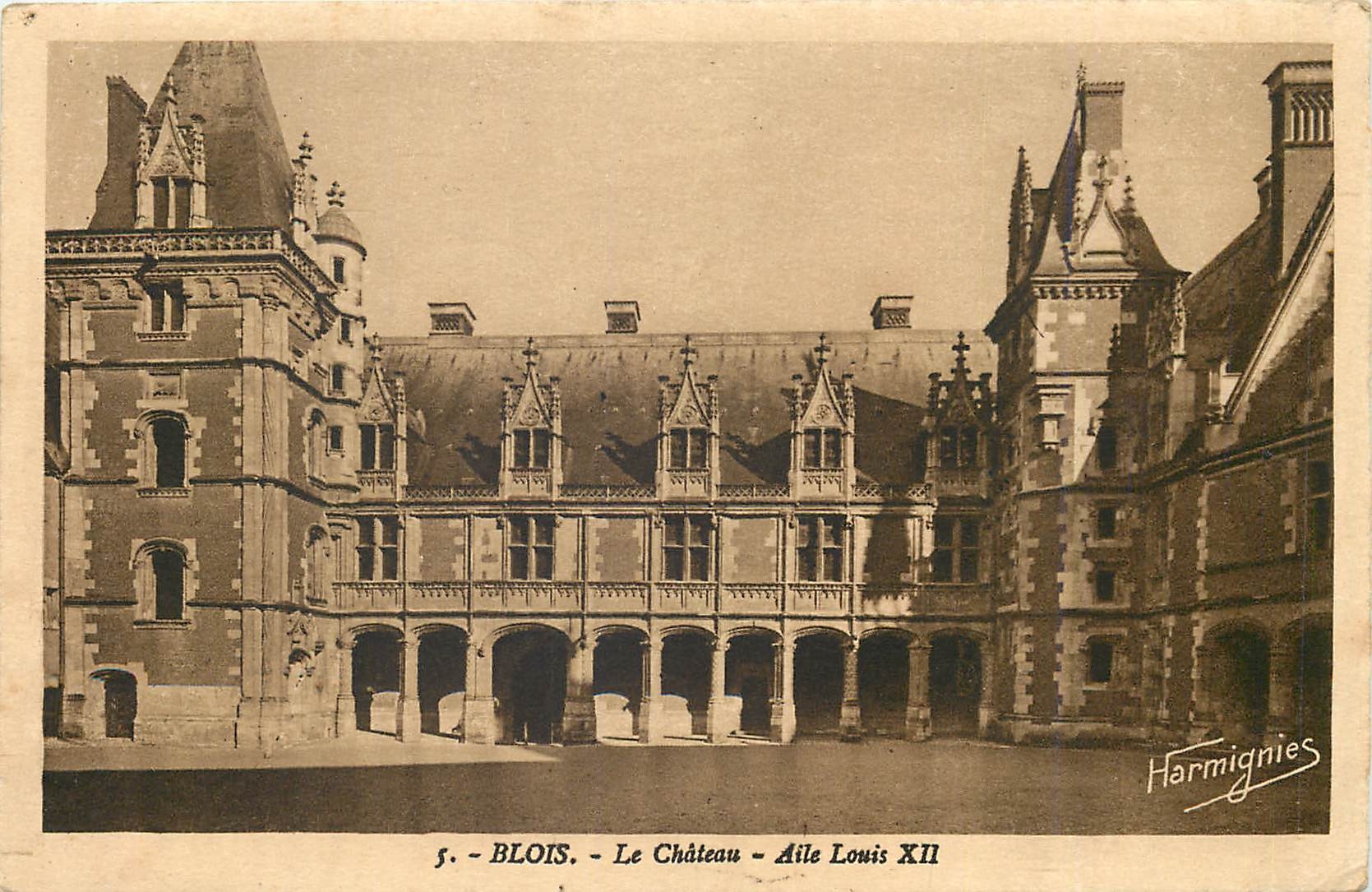 CPA Blois Le Chateau Aile Louis XII 