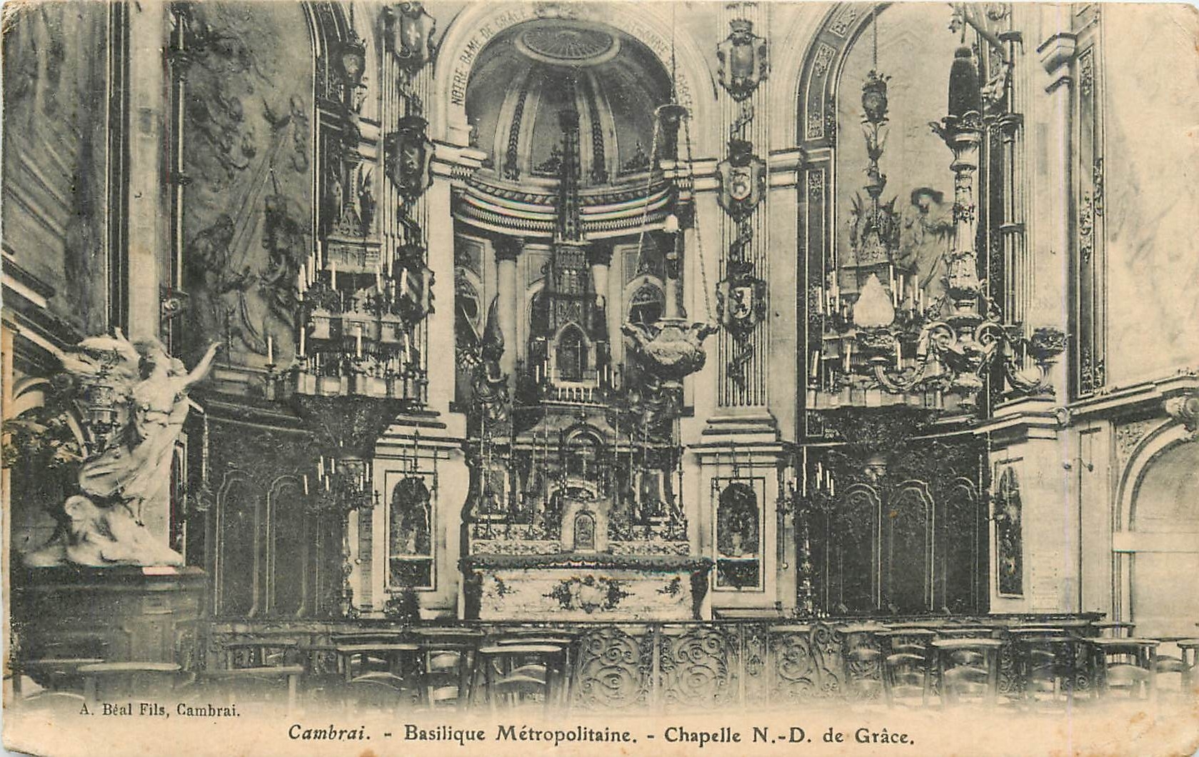 CPA Cambrai Basilique Metropolitaine Chapelle ND de Grace 
