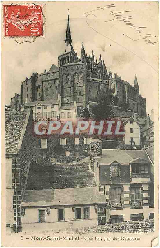 CPA Mont Saint Michel Cote Est pris des Remparts 