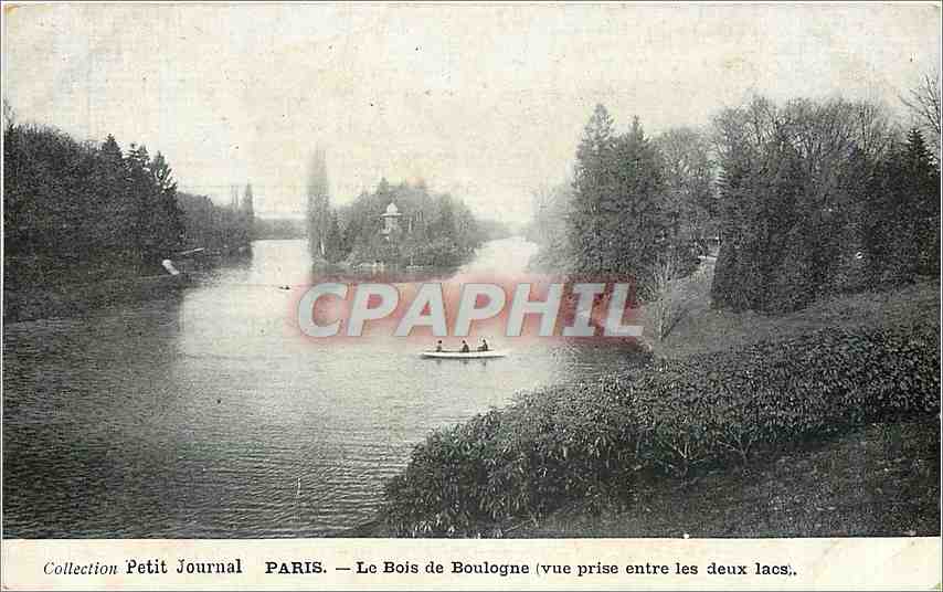 CPA Paris Le Bois de Boulogne vue prise entre les deux lacs 