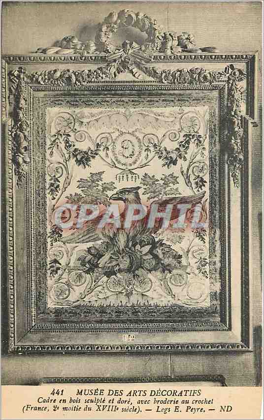 CPA Musee des Arts Decoratifs Cadre en bois sculpte et dore avec broderie au crochet 