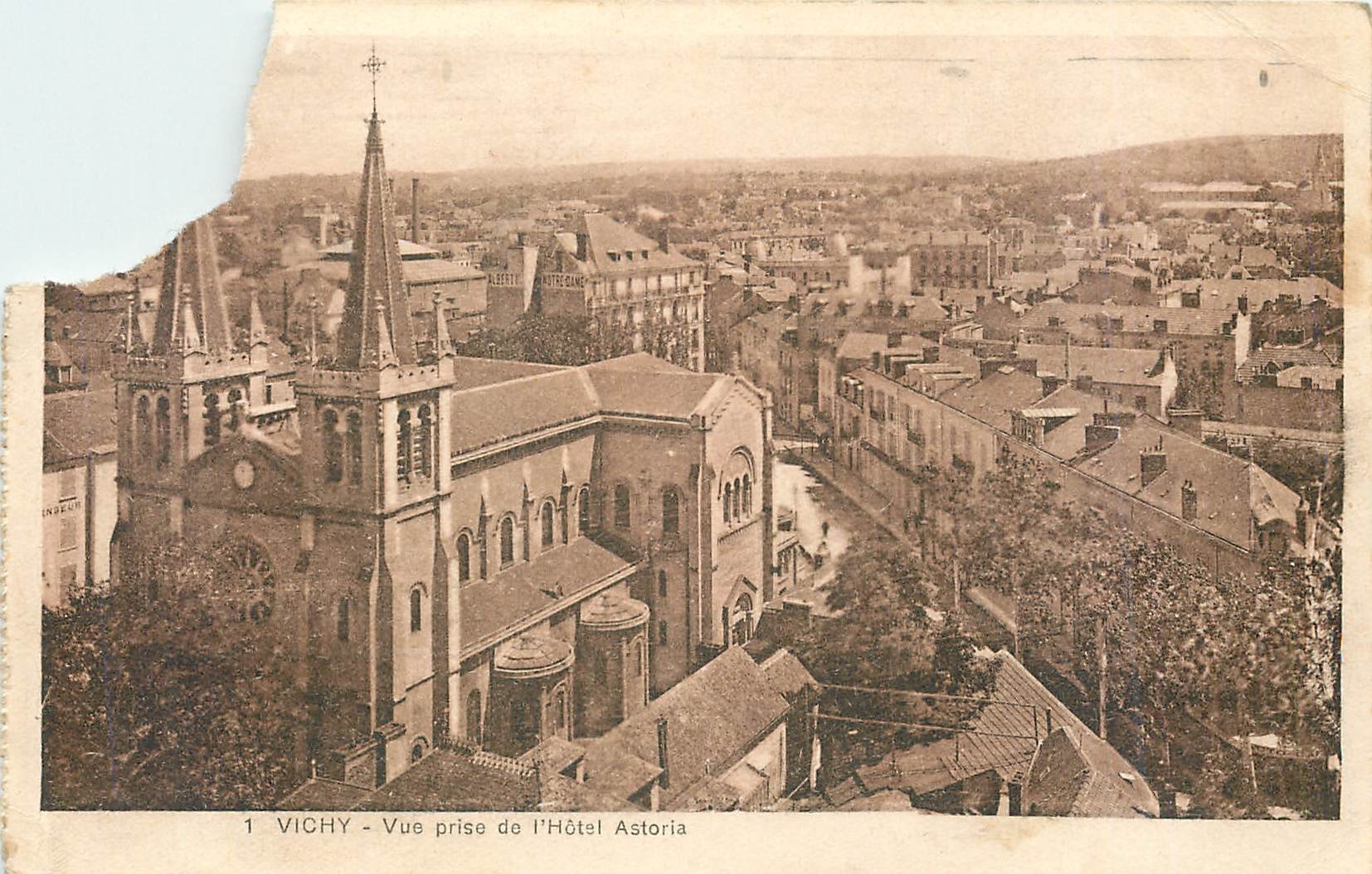CPA Vichy Vue prise de l'Hotel Astoria 
