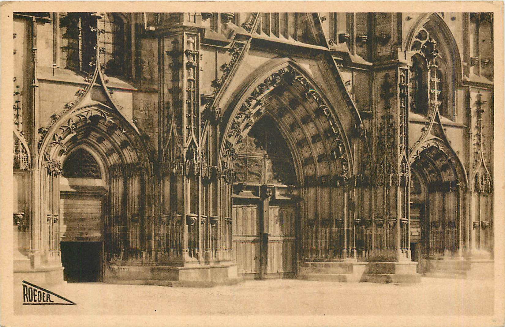 Portail de la cathédrale — Toulouse — éditeur ROEEDER