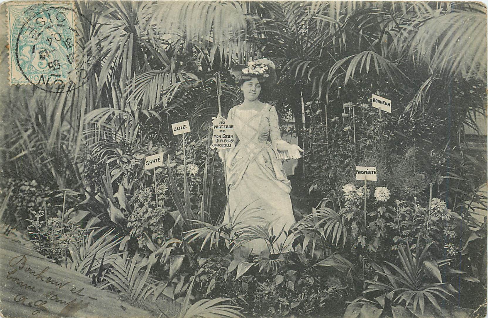 CPA Femme Plantes