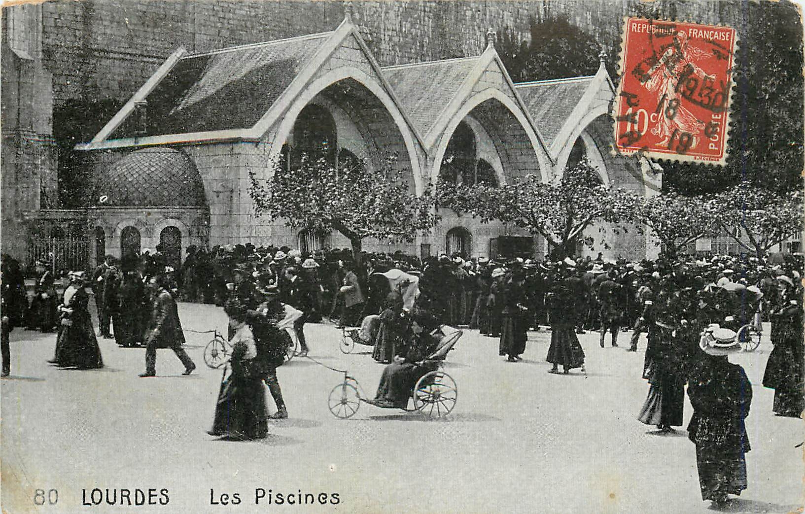 CPA Lourdes La Piscines 