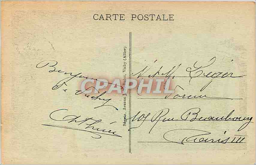 CPA Vichy Sur le Vieux Parc Les Pergolas vers le Palais des Sources  — Rückseite
