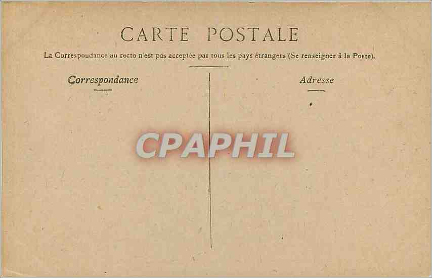 CPA Vichy Place Victor Hugo et Rue de Nimes  — Back