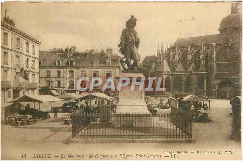 CPA Dieppe Le Monument de Duquesne et l'Eglise Saint Jacques 
