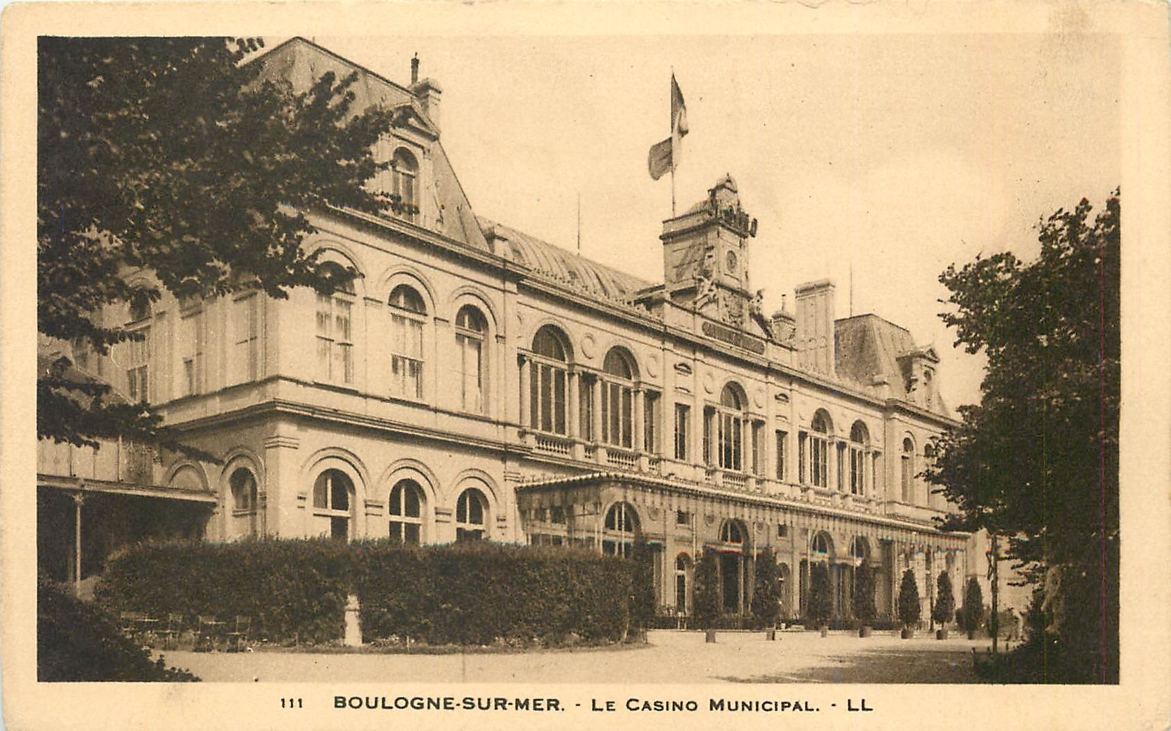 Boulogne-sur-Mer — Le Casino Municipal — LL