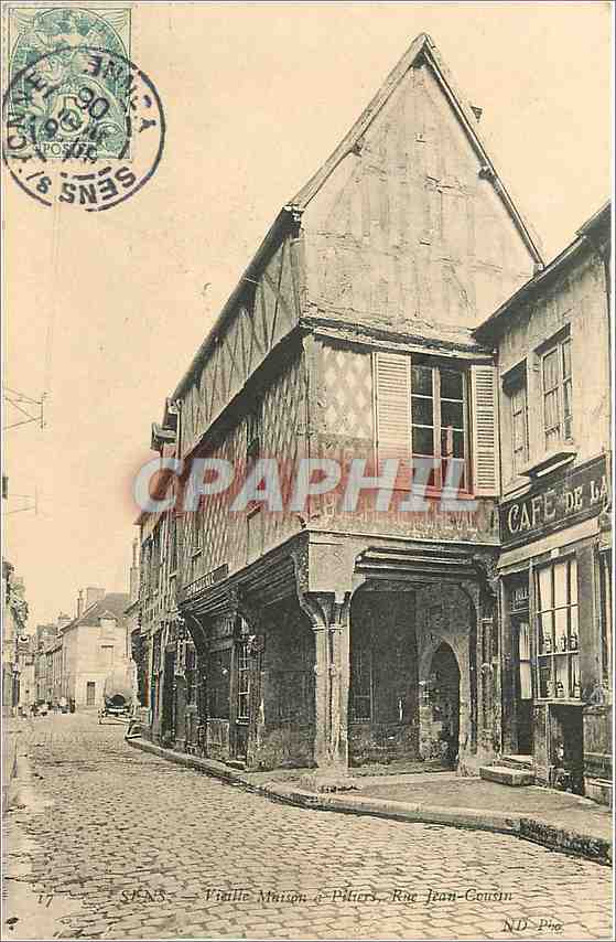 Sens - Vieille Maison à Piliers, Rue Jean-Couin — ND Pig