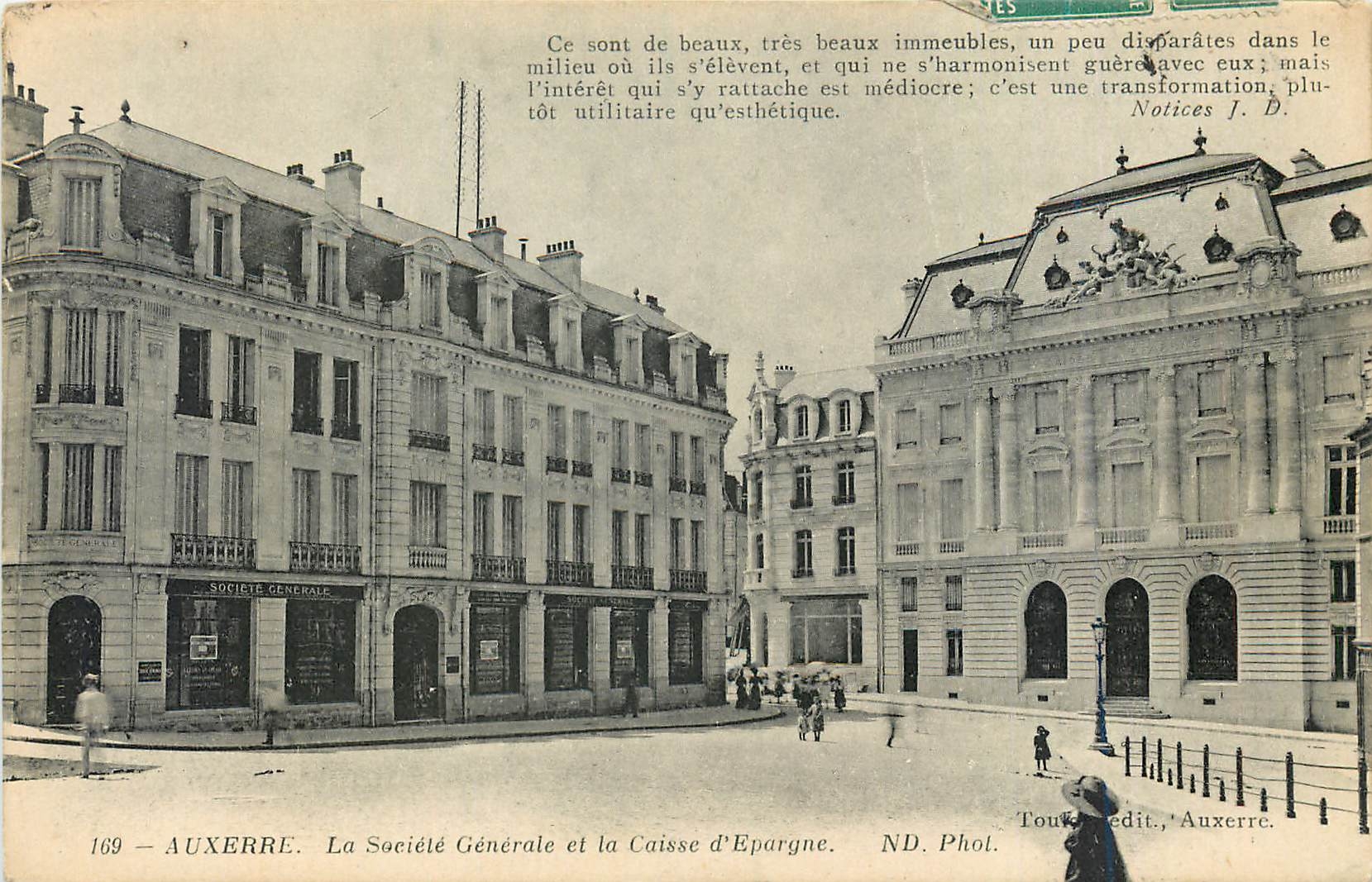 CPA Auxerre La Societe Generale et la Caisse d'Epargne 