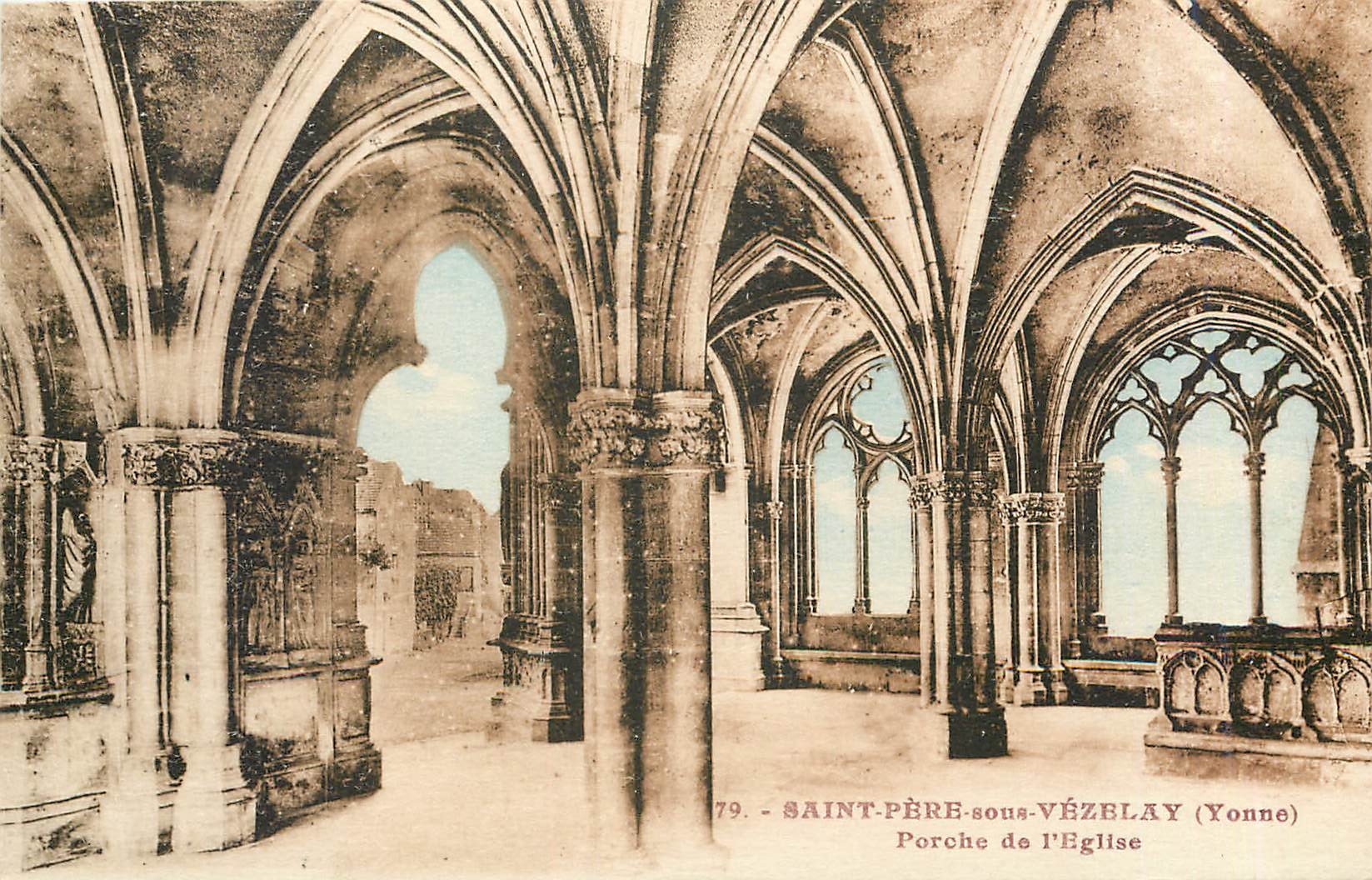 CPA Saint Pere sous Vezelay Yonne Porche de l'Eglise 