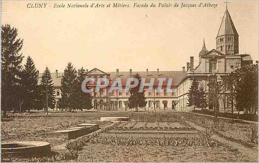 Cluny - École Nationale d'Arts et Métiers. Façade du Palais de Jacques d'Abboze