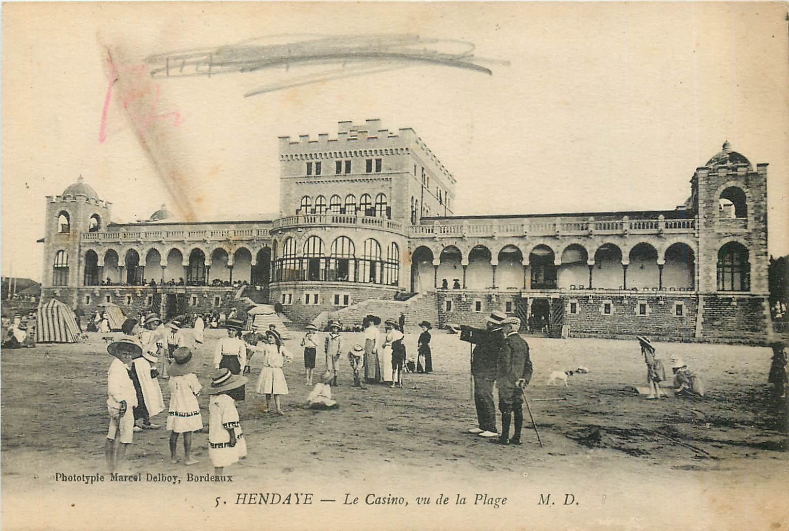 Hendaye — Le Casino, vu de la Plage — Phototypie Marcel Delboy, Bordeaux
