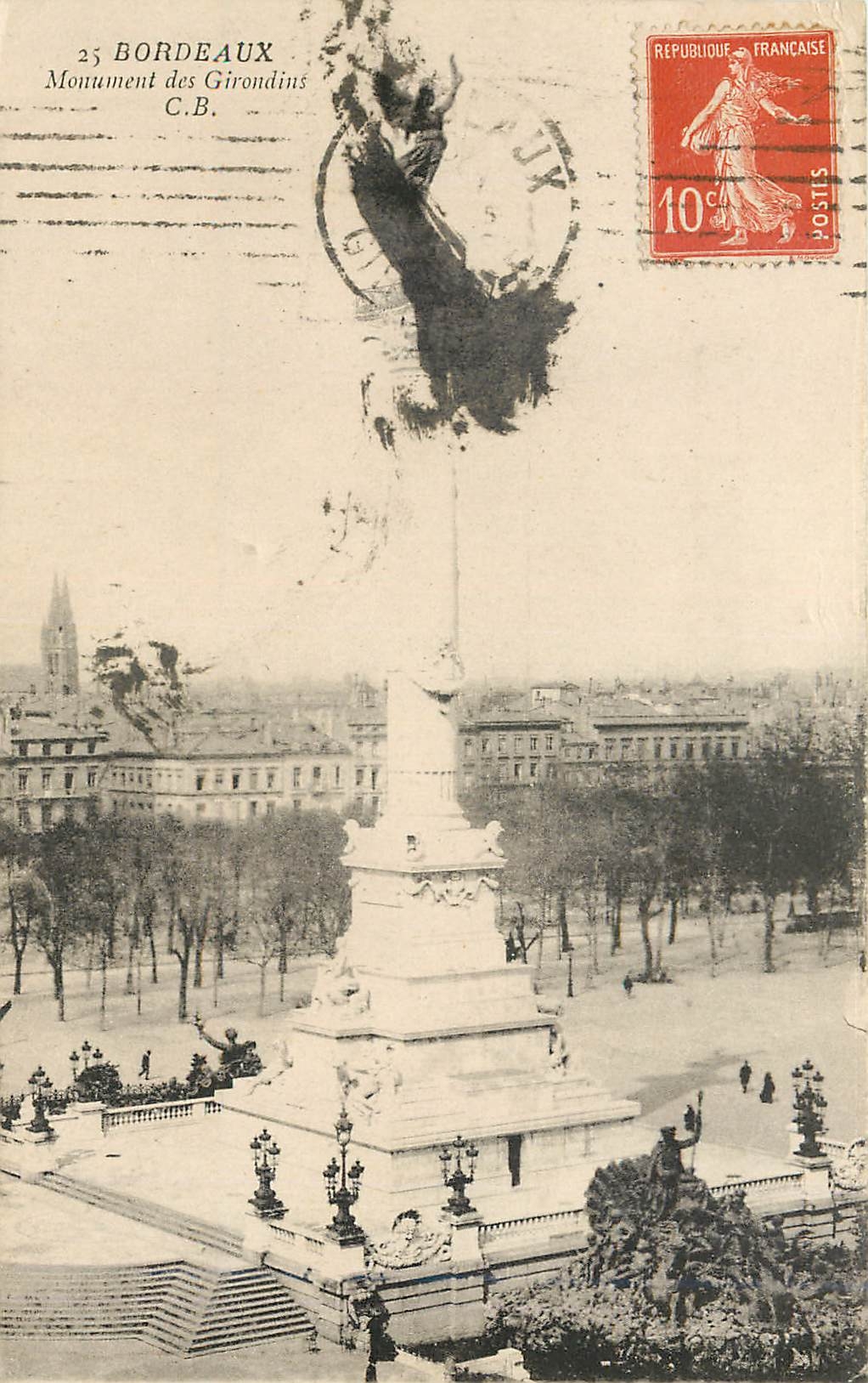 CPA Bordeaux Monument des Girondins 